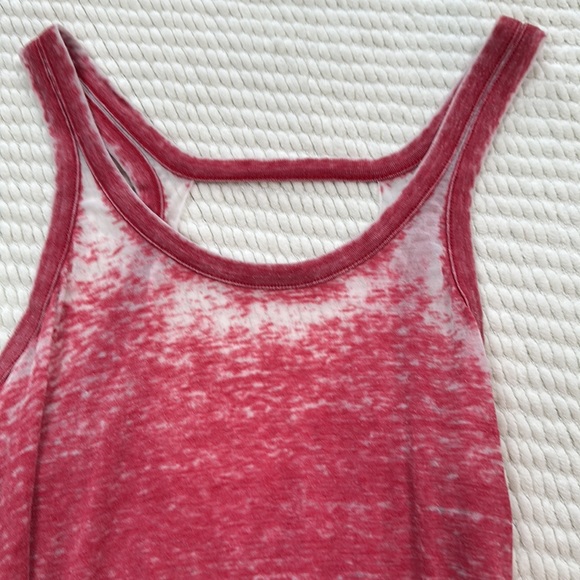 Chaser burnout tank top in red. Oversized says S but can fit L - Picture 5 of 7